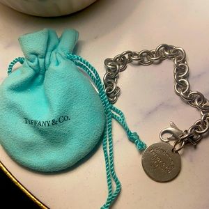 SOLD!! Return to Tiffany & Co. tag bracelet